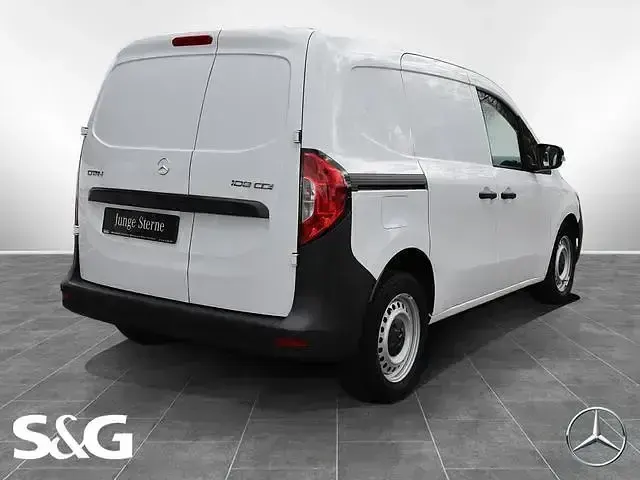 Gebraucht Mercedes Citan 108 75 PS (55 kW) 2023 Weiß Limousine