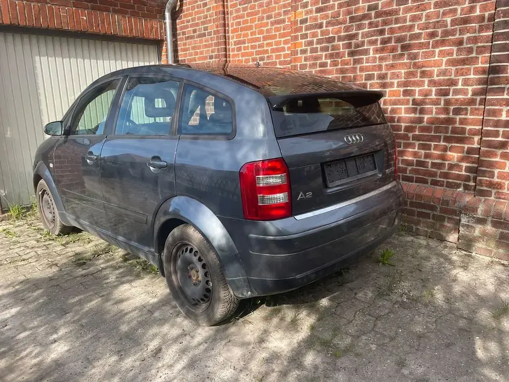 Gebraucht Audi A2 110 PS (80 kW) 2003 Grau Kleinwagen