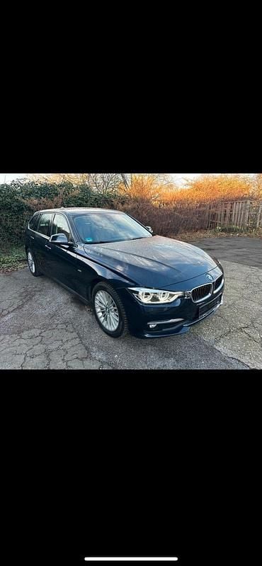 Gebraucht BMW 318 Luxury Line 150 PS (110 kW) 2016 Blau Kombi