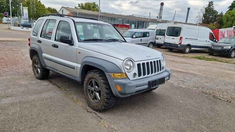 Silber Gebraucht 2006 Jeep Cherokee Limited SUV | 2.900 € (Superpreis) - Bild 1/4