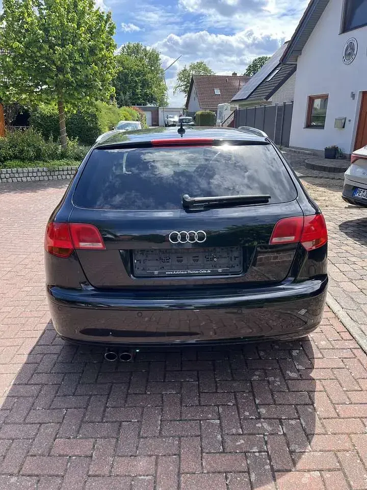 Second-hand Audi A3 Ambition 170 CP (125 kW) 2007 Negru Hatchback