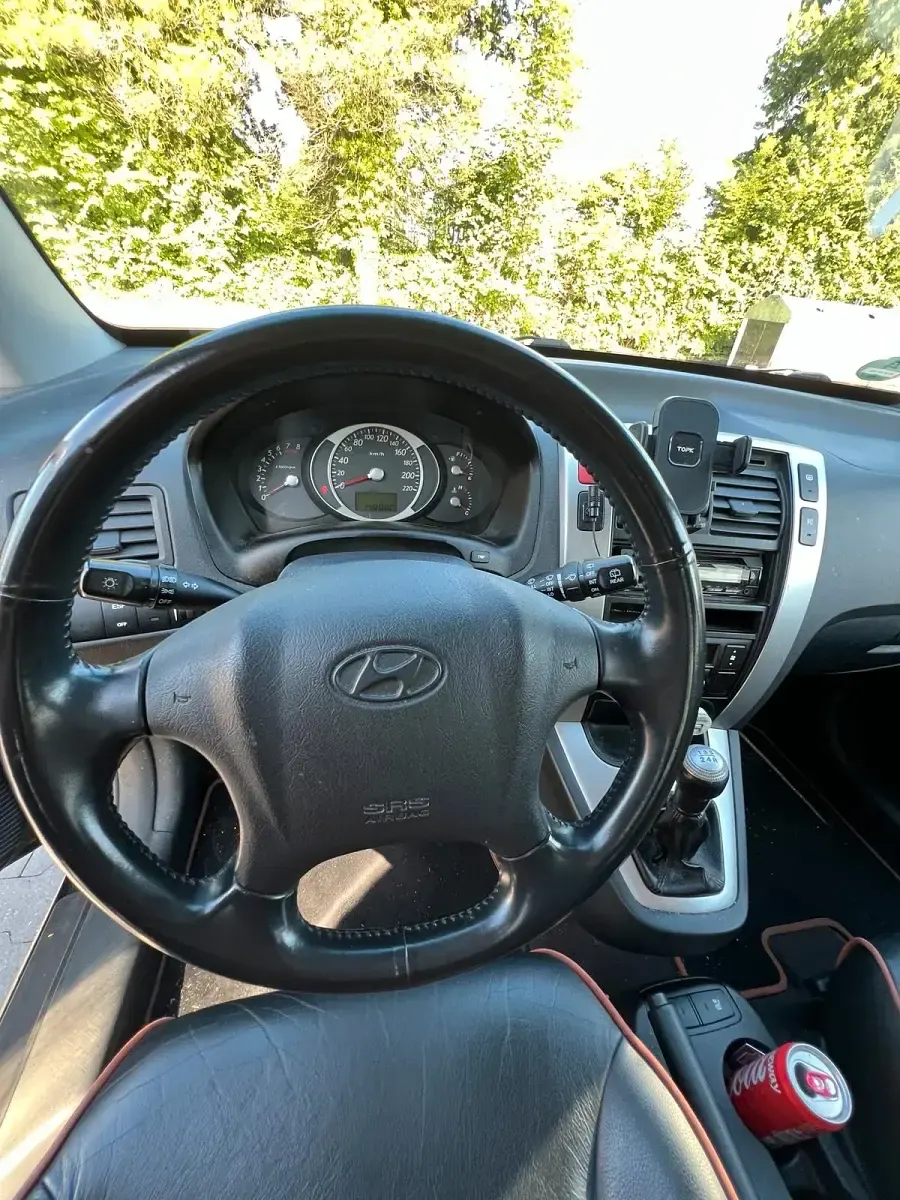 Gebraucht Hyundai Tucson 141 PS (103 kW) 2008 Schwarz SUV