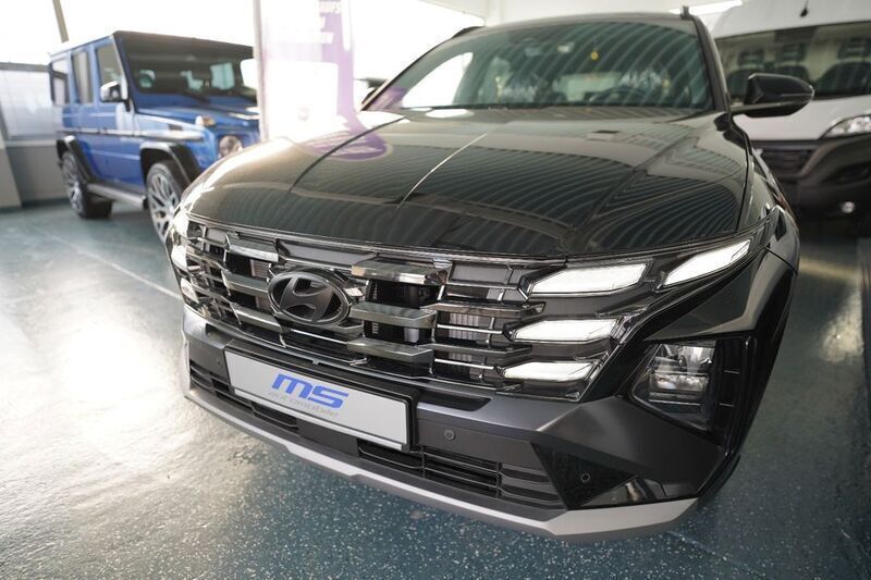 Schwarz Neu 2024 Hyundai Tucson SUV | 33.780 € (Guter Preis) - Bild 1/3