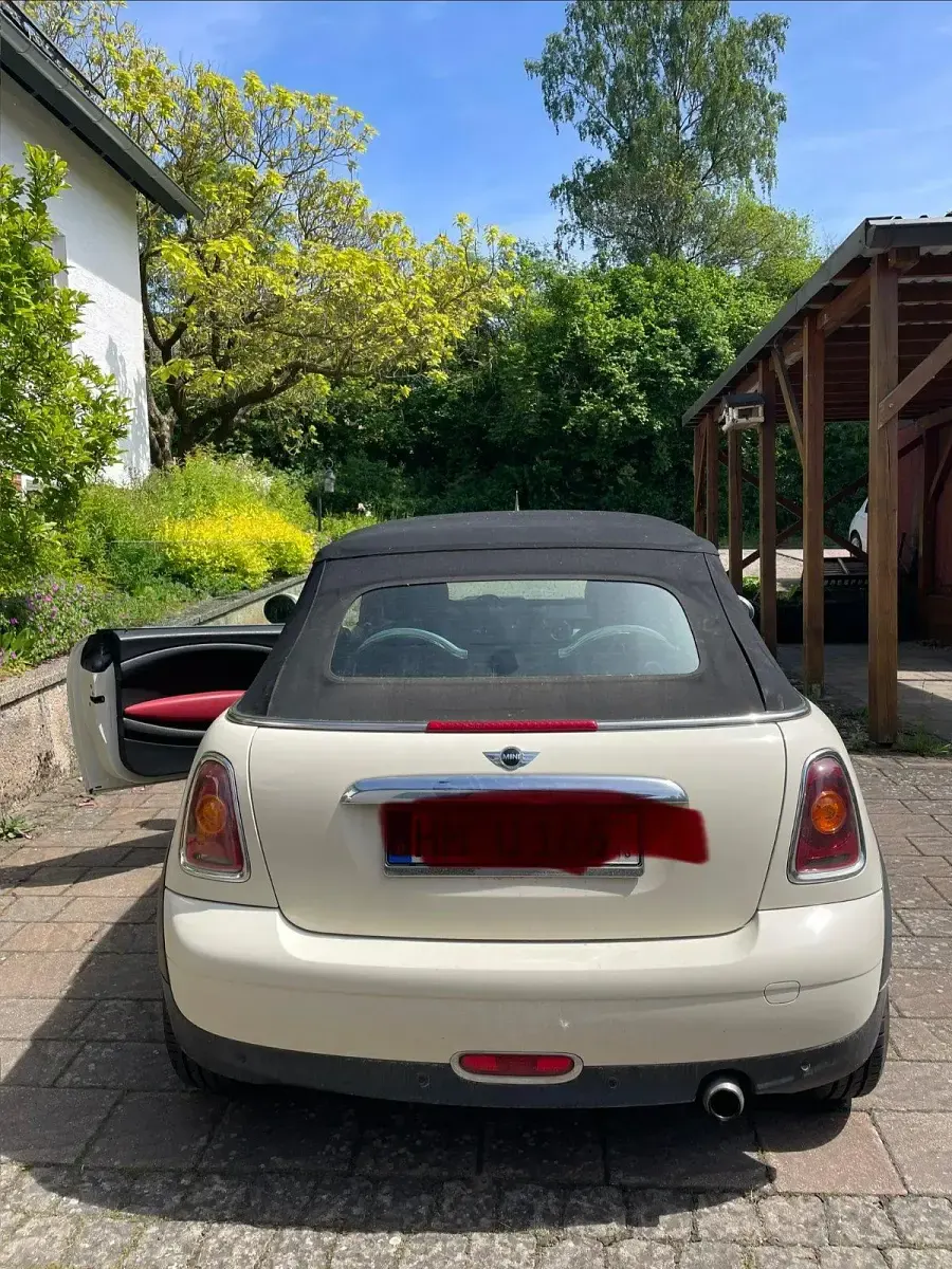 Gebraucht Mini Cooper Cabriolet 122 PS (89 kW) 2010 Weiß Cabrio
