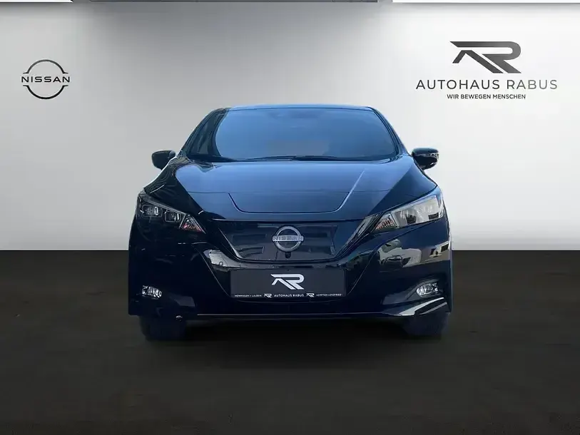 Gebraucht Nissan Leaf 360º 110 kW (150 PS) 2024 Schwarz Kleinwagen