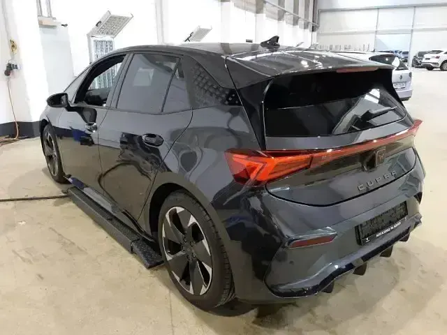 Gebraucht Cupra Born 169 kW (231 PS) 2024 Grau Kleinwagen