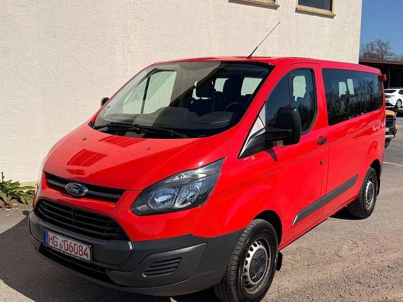 Gebraucht Ford Transit Custom 101 PS (74 kW) 2014 Rot Van / Kleinbus