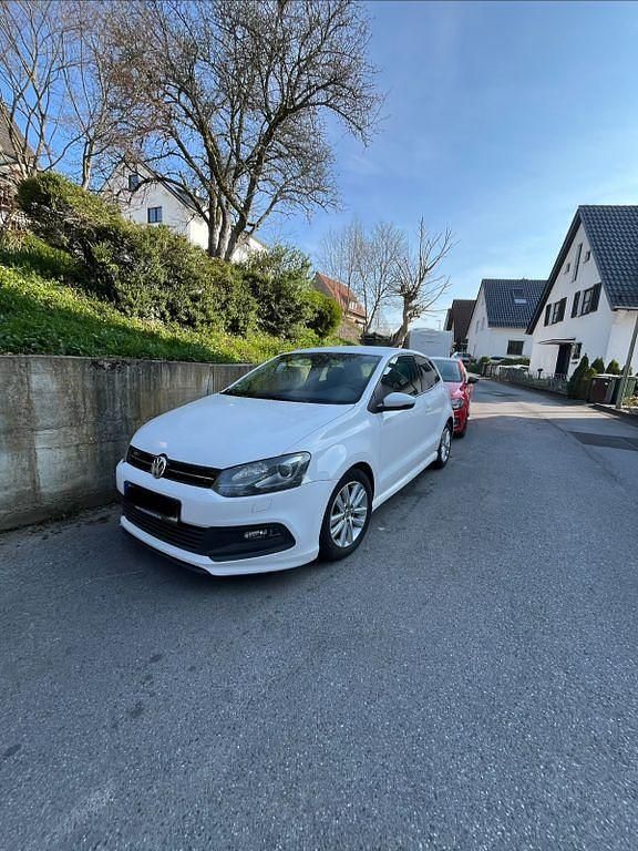 Gebraucht VW Polo Highline 105 PS (77 kW) 2011 Weiß Kleinwagen