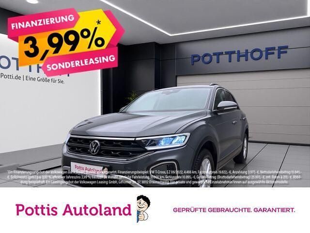 Grau Gebraucht 2024 VW T-Roc Life SUV | 21.922 € (Superpreis) - Bild 1/4