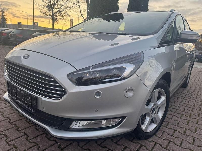 Silber Gebraucht 2020 Ford S-MAX Business Edition Van / Kleinbus | 13.500 € (Superpreis) - Bild 1/4