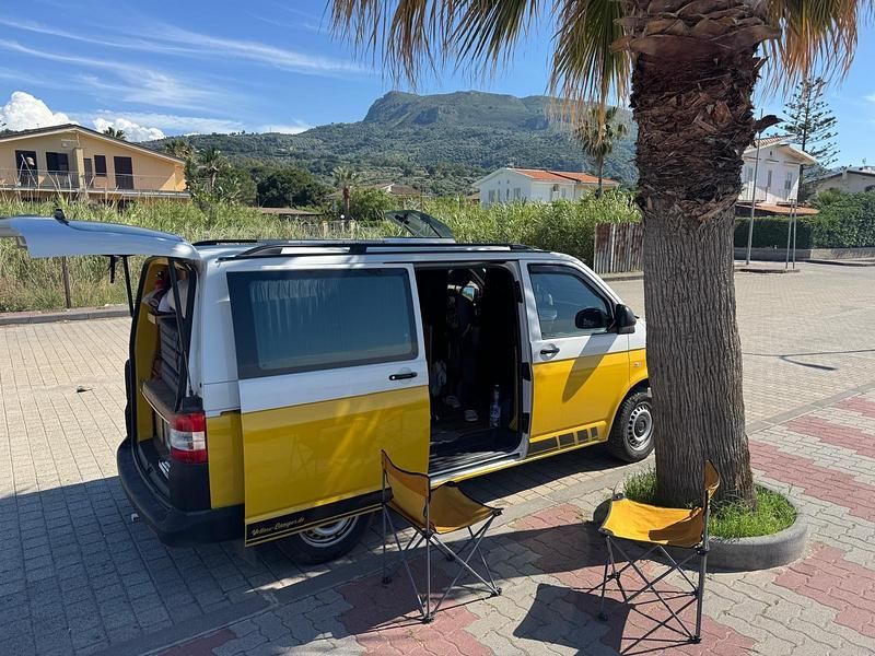 Gebraucht VW Transporter 84 PS (61 kW) 2010 Gelb Van