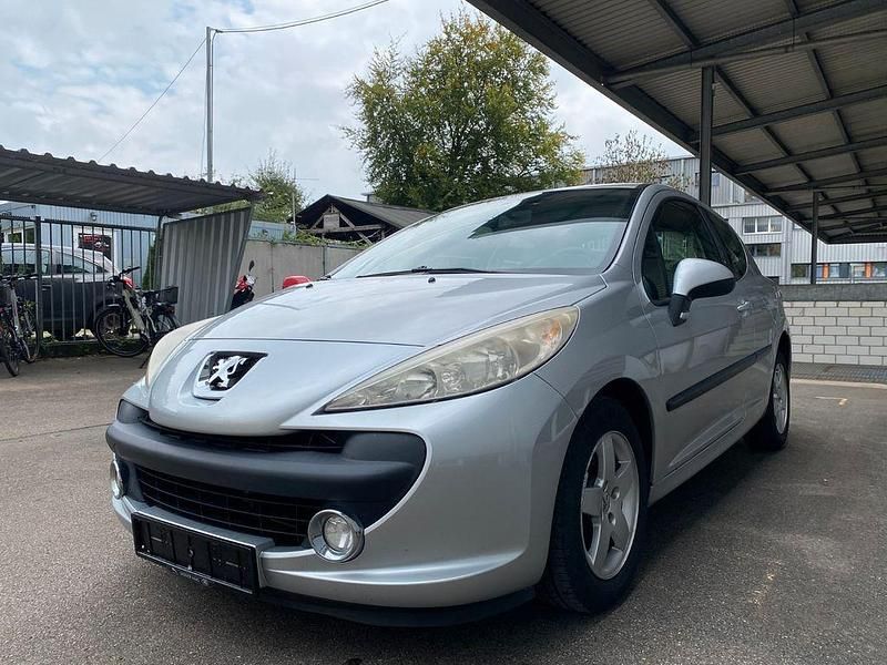 Gebraucht Peugeot 207 95 PS (69 kW) 2009 Other Kleinwagen
