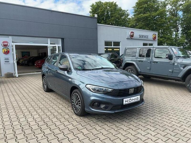 Gebraucht Fiat Tipo Basis 131 PS (96 kW) 2023 Blau Kombi