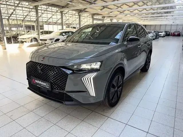 Gebraucht DS Automobiles DS7 Crossback Performance 131 PS (96 kW) 2024 Grau SUV