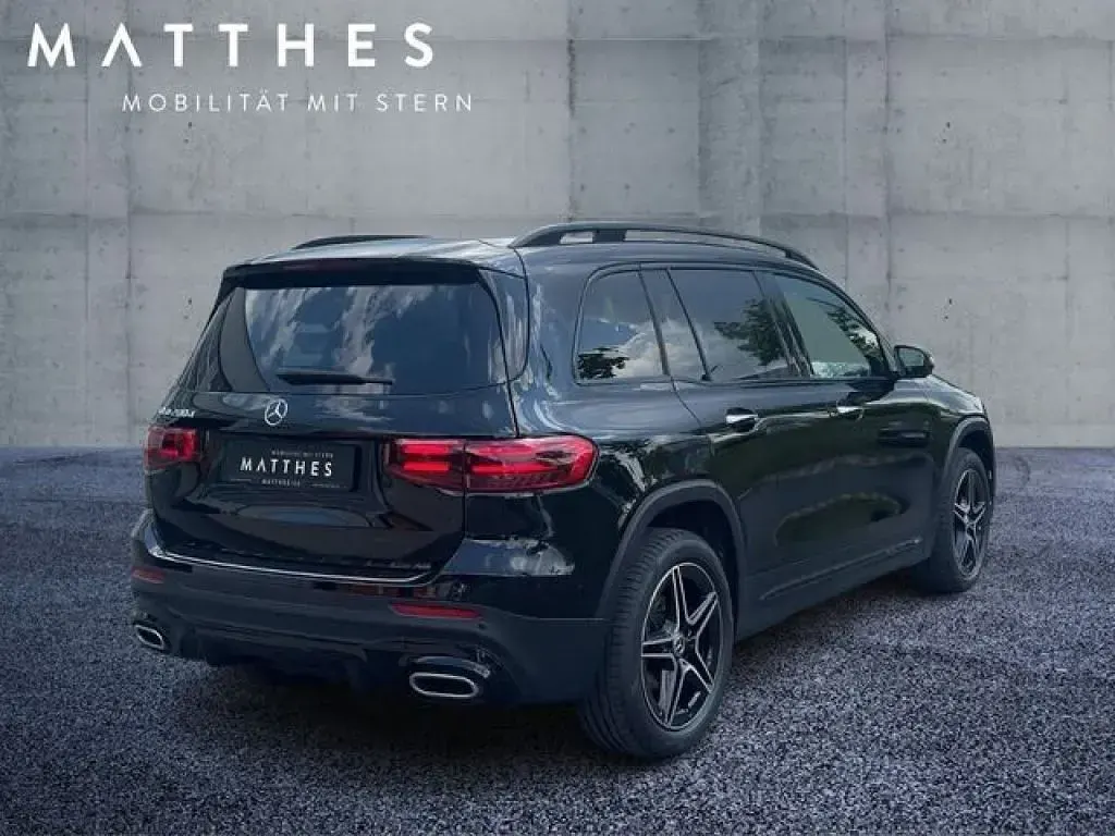 Gebraucht Mercedes GLB200 AMG 150 PS (110 kW) 2025 Schwarz SUV