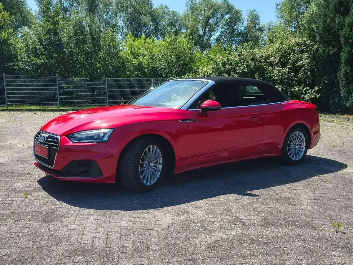 Gebraucht Audi A5 Cabriolet 204 PS (150 kW) 2021 Tangorot metallic Cabrio