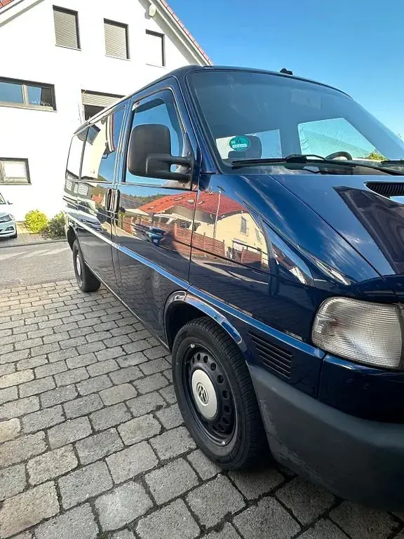 Gebraucht VW T4 151 PS (111 kW) 2002 Blau Van