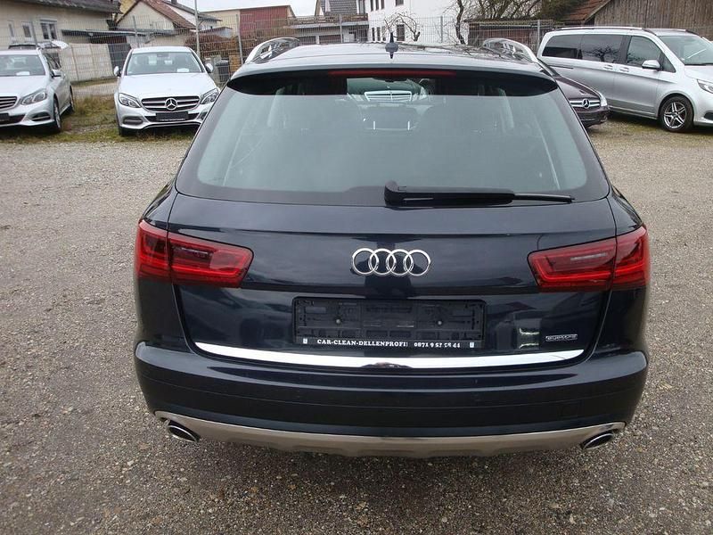 Gebraucht Audi A6 Allroad Business 272 PS (200 kW) 2014 Blau Kombi