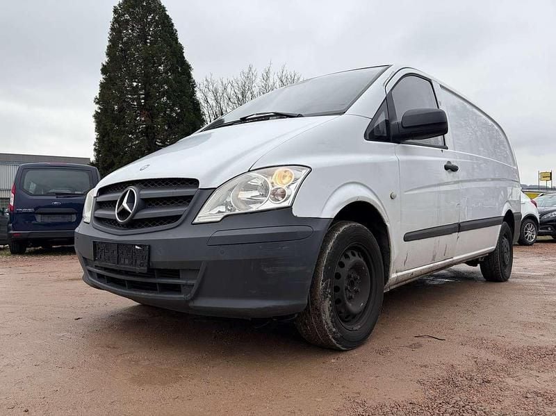 Arktikweiss Gebraucht 2011 Mercedes Vito Van | 4.950 € (Superpreis) - Bild 1/4