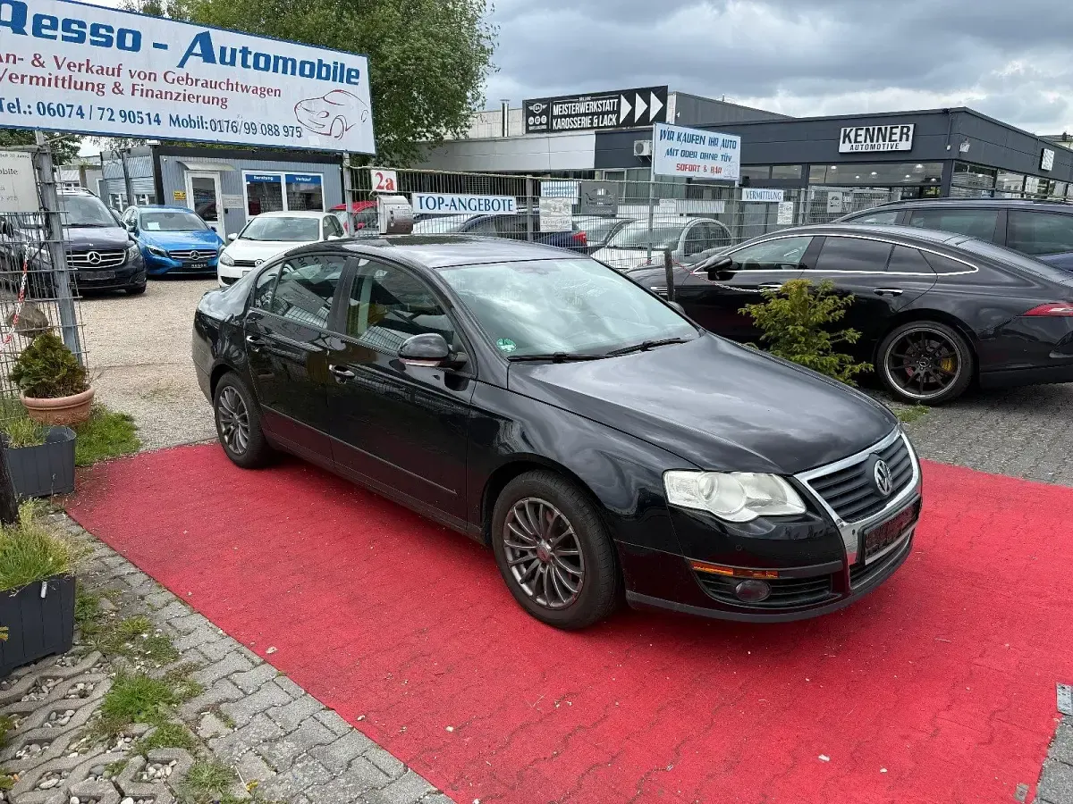 Gebraucht VW Passat Trendline 160 PS (117 kW) 2009 Schwarz Limousine