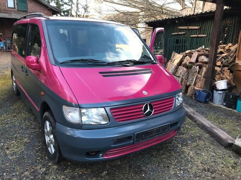 Gebraucht Mercedes V220 122 PS (89 kW) 2003 Grau Van / Kleinbus