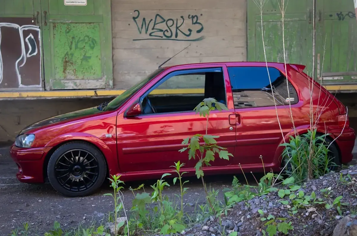 Gebraucht Peugeot 106 GTi 118 PS (86 kW) 1997 Rot Kleinwagen