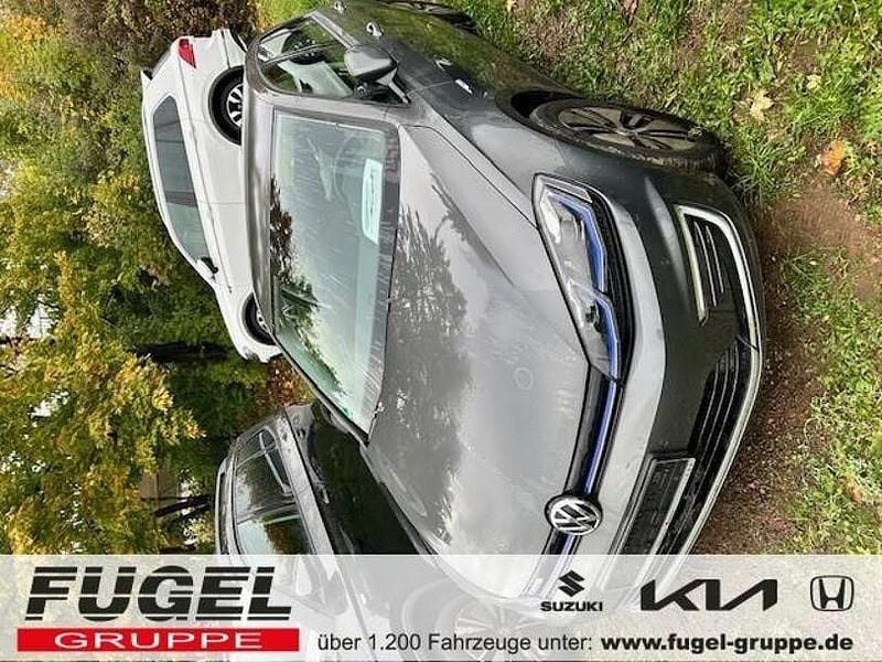 Indiumgrau metallic Gebraucht 2021 VW e-Golf Comfortline Kleinwagen | 15.299 € (Guter Preis) - Bild 1/4