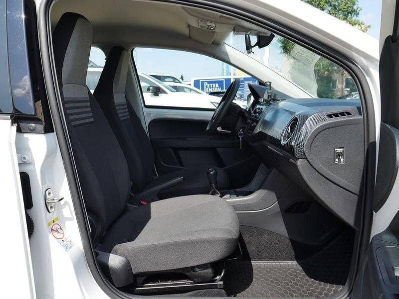 Gebraucht VW up! 68 PS (50 kW) 2021 Weiß Kleinwagen
