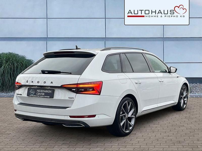 Gebraucht Skoda Superb SportLine 200 PS (147 kW) 2021 Weiß Kombi