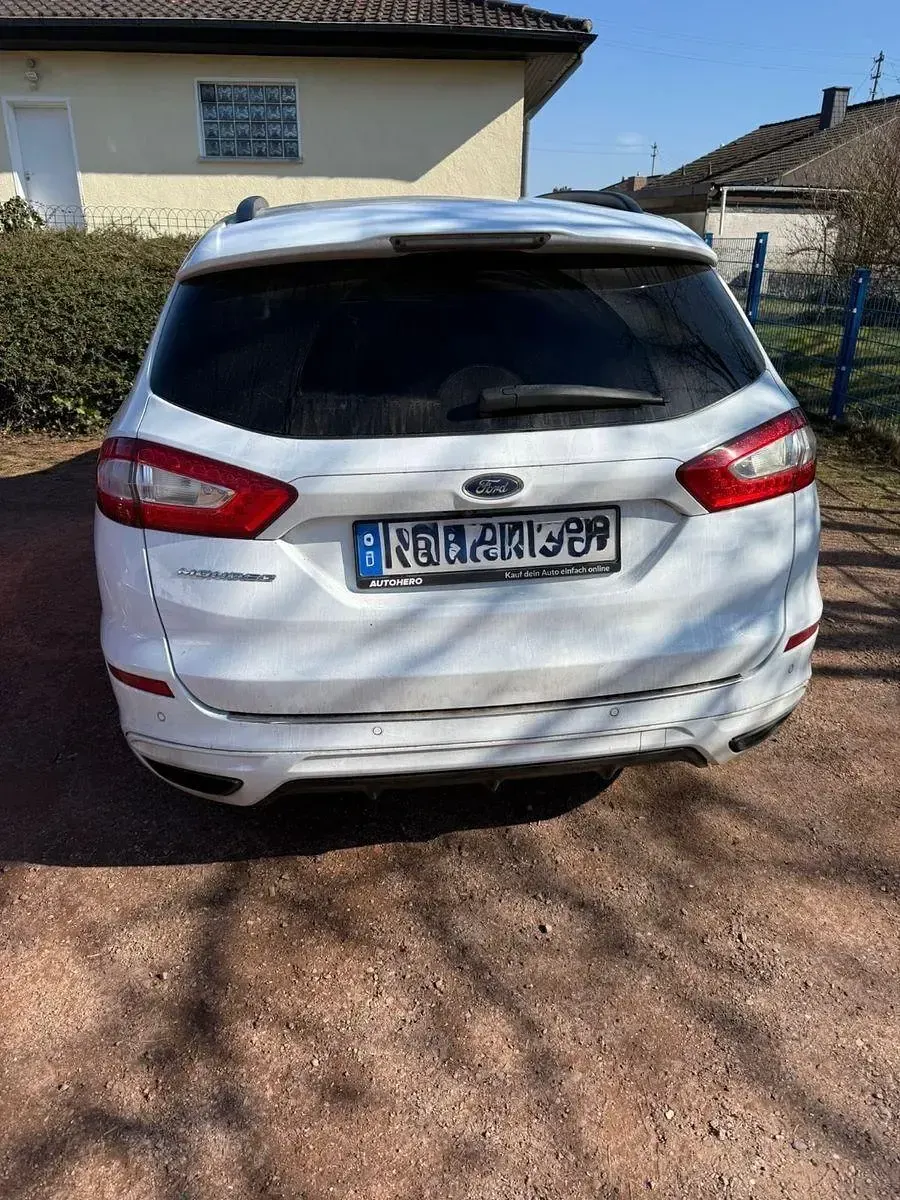 Używany Ford Mondeo ST 241 KM (177 kW) 2017 Biały Kombi