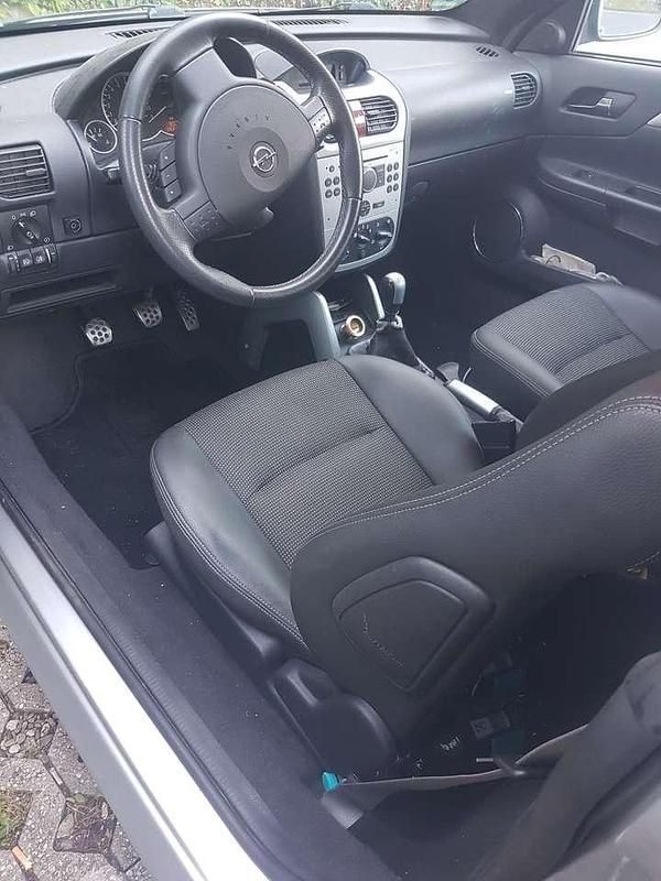 Gebraucht Opel Tigra 90 PS (66 kW) 2006 Cabrio