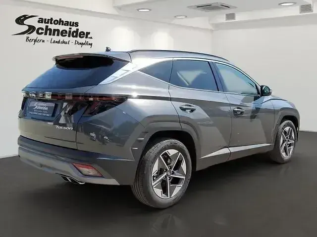 Gebraucht Hyundai Tucson Trend 150 PS (110 kW) 2026 Ecotronic grey metallic SUV