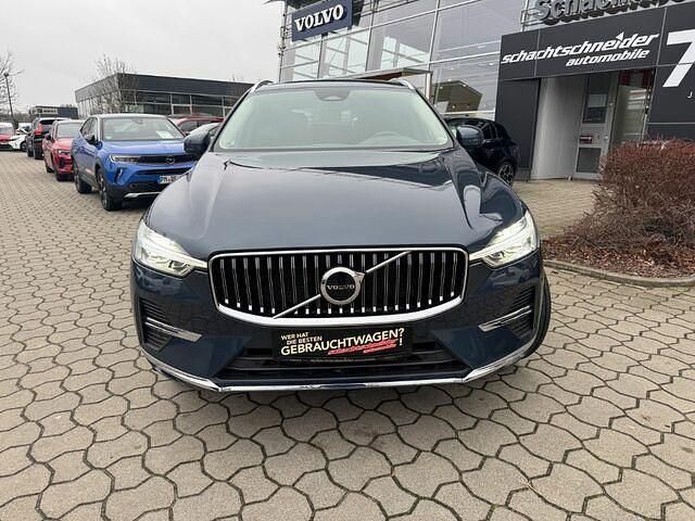Gebraucht Volvo XC60 Plus 197 PS (144 kW) 2022 Denim blue metallic SUV