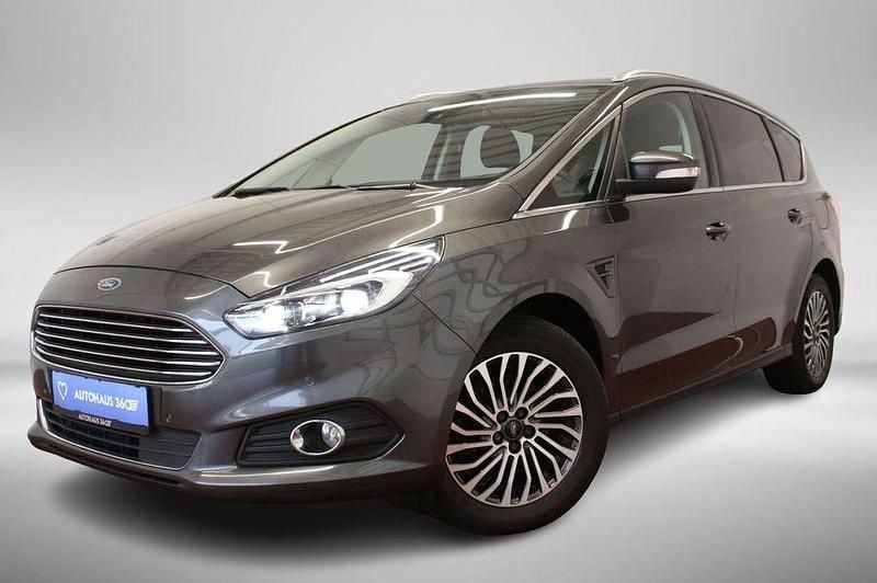 Grau Gebraucht 2019 Ford S-MAX S Van / Kleinbus | 14.500 € (Guter Preis) - Bild 1/4