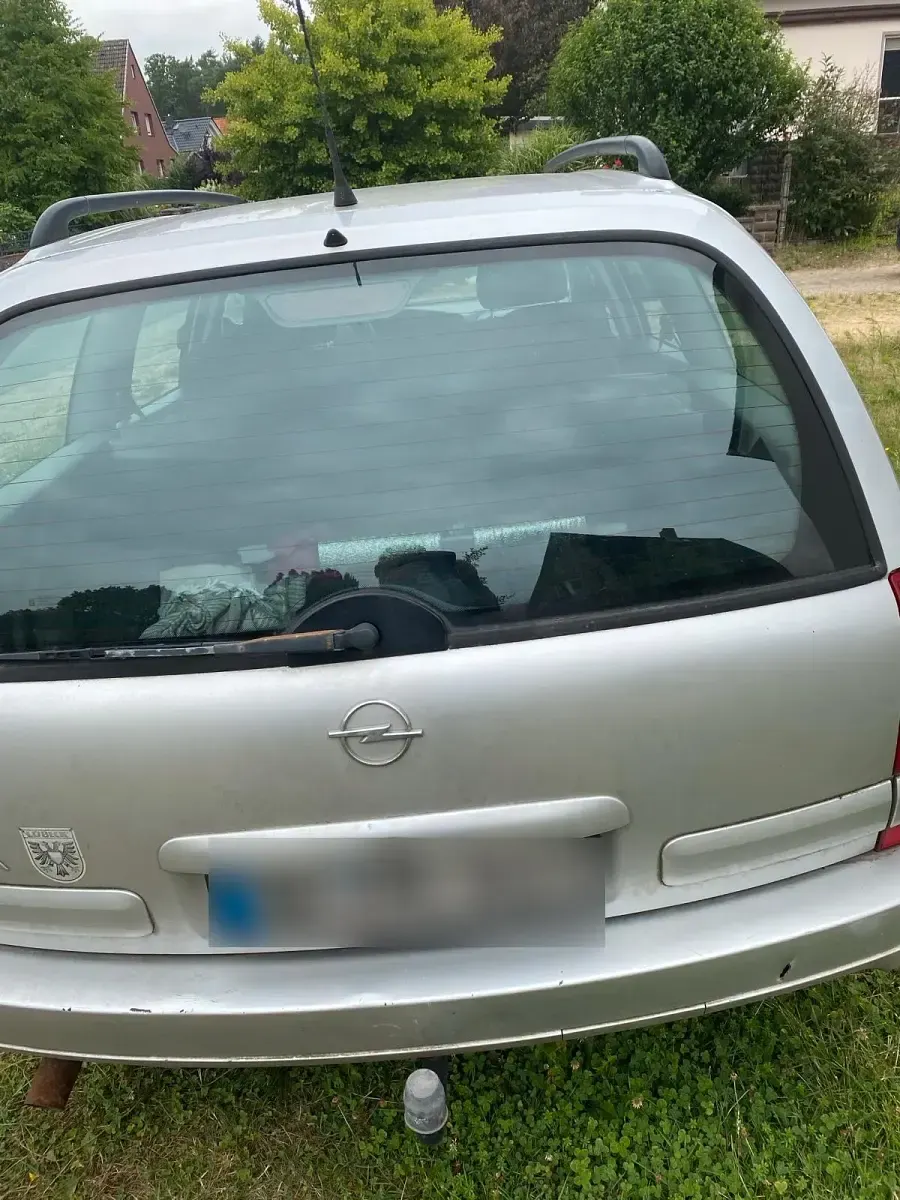 Gebraucht Opel Omega 144 PS (105 kW) 2004 Silber Kombi