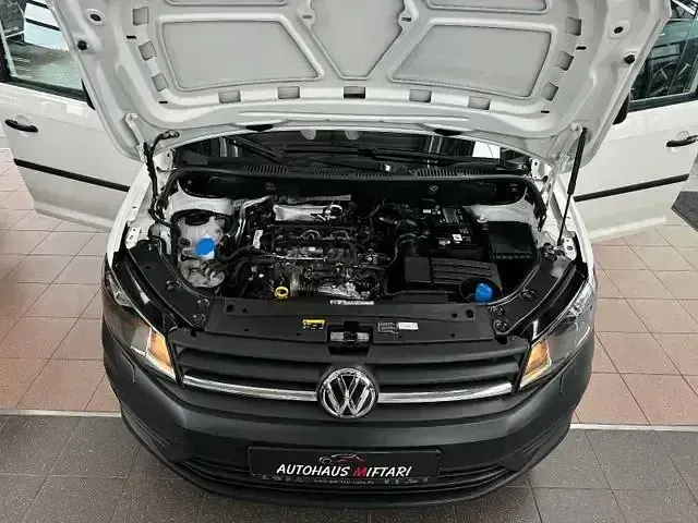 Usata VW Caddy 102 CV (75 kW) 2018 Bianco Monovolume