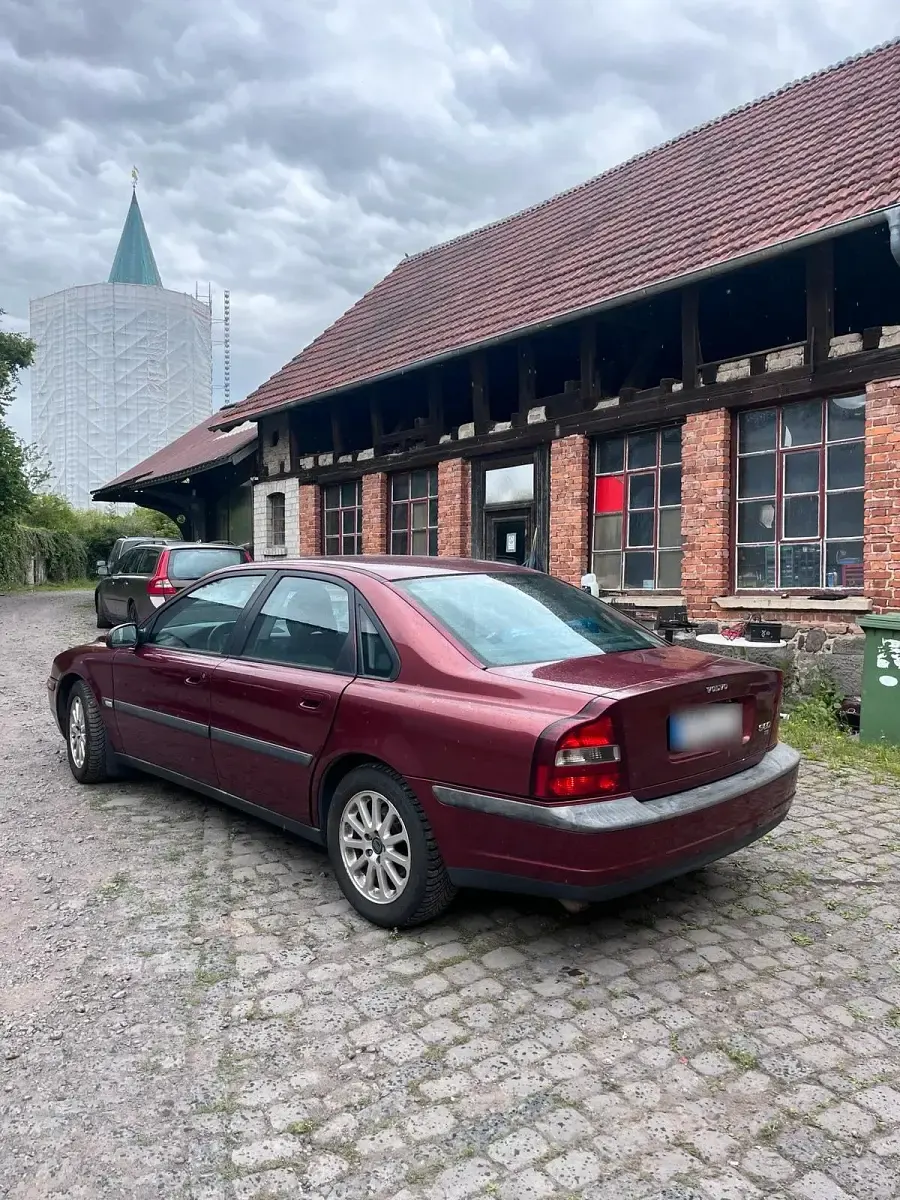 Gebraucht Volvo S80 272 PS (200 kW) 1999 Rot Limousine