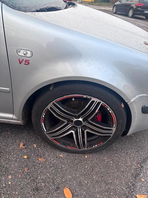 Gebraucht VW Bora 150 PS (110 kW) 2000 Silber Limousine