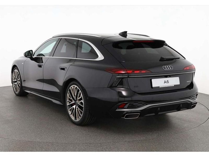 Neu Audi A6 S-Line 367 PS (269 kW) 2025 Schwarz Kombi