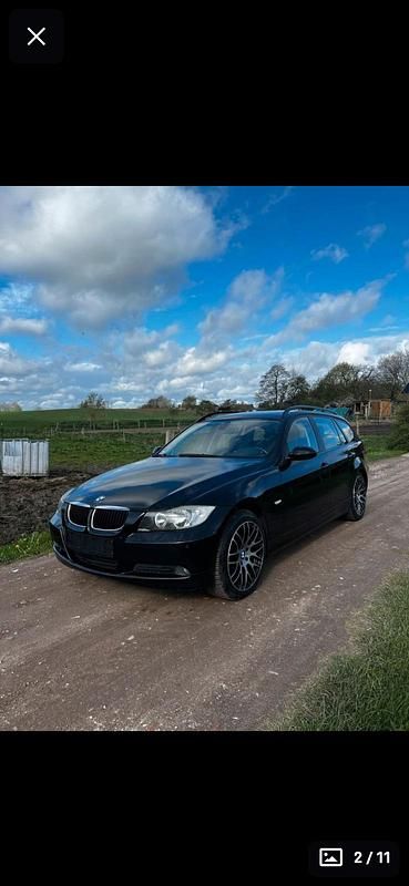 Gebraucht BMW 320 177 PS (130 kW) 2008 Schwarz Kombi