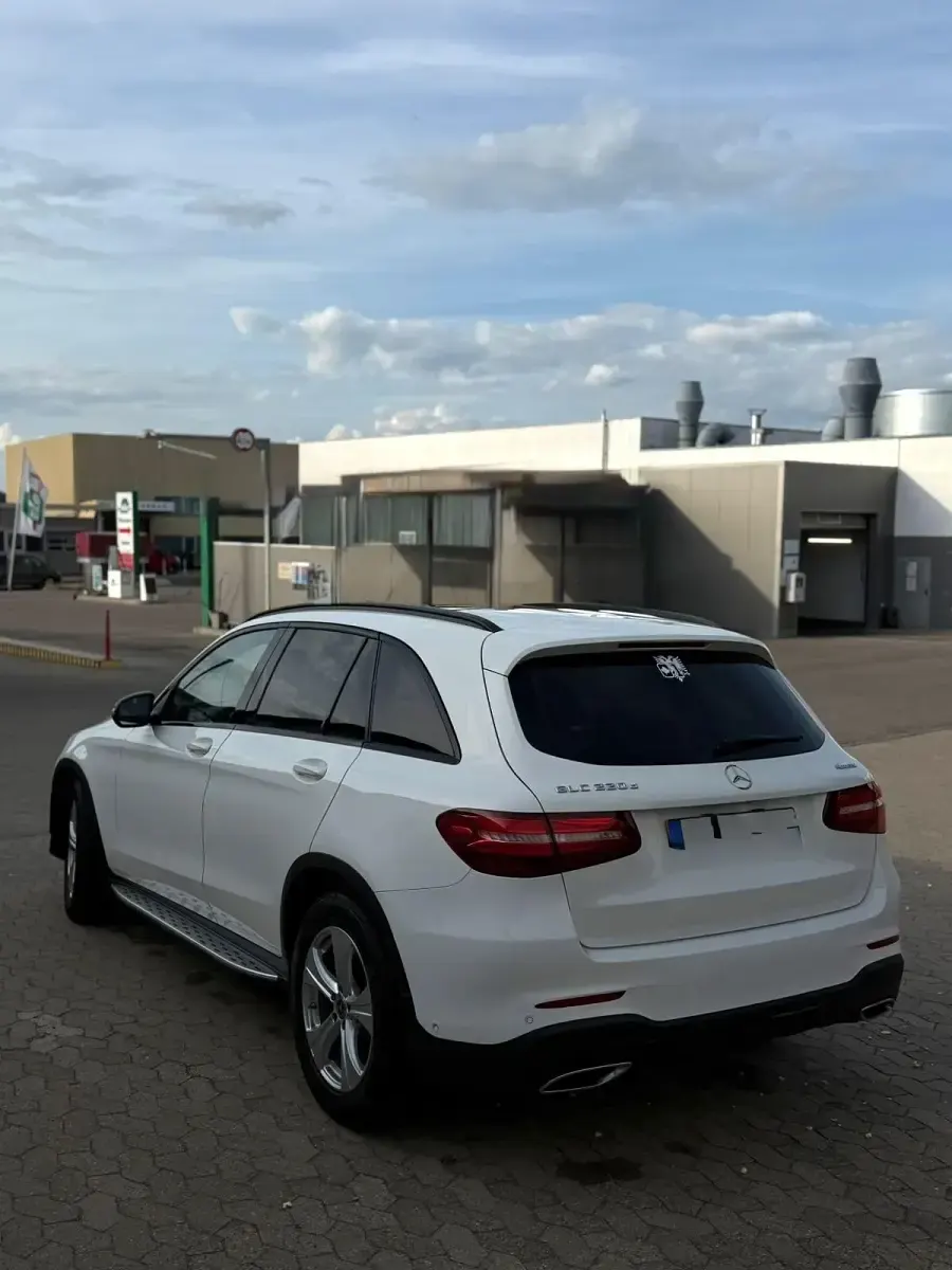 Gebraucht Mercedes E350 170 PS (125 kW) 2017 Weiß SUV