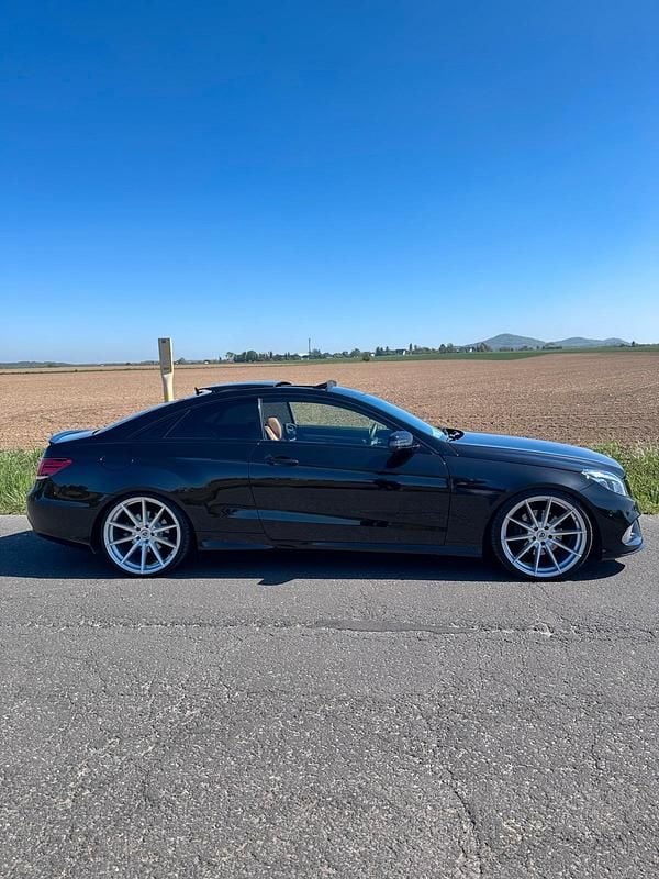 Usata Mercedes E350 AMG 252 CV (185 kW) 2014 Nero Coupé
