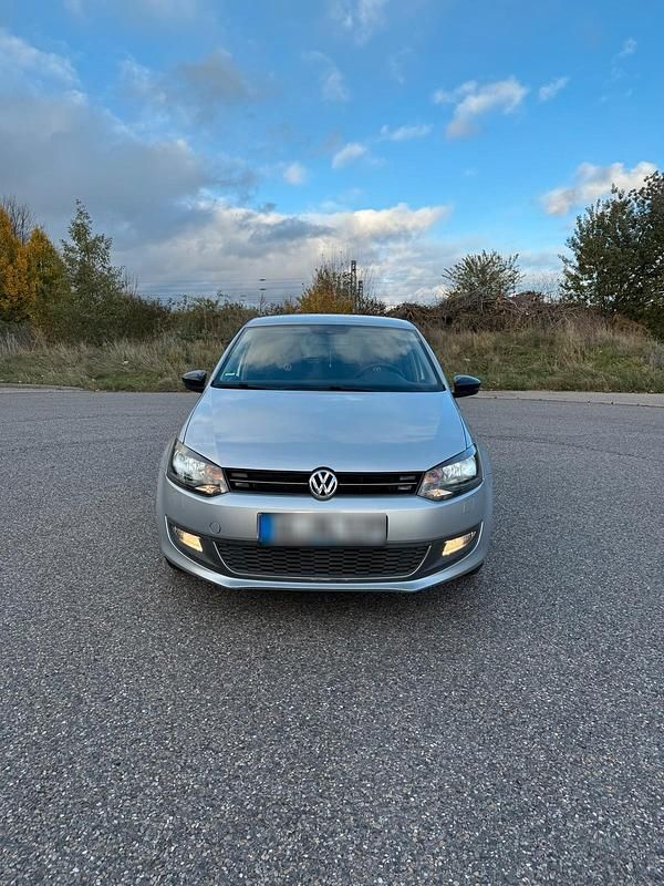 Gebraucht VW Polo 75 PS (55 kW) 2011 Silber Kleinwagen