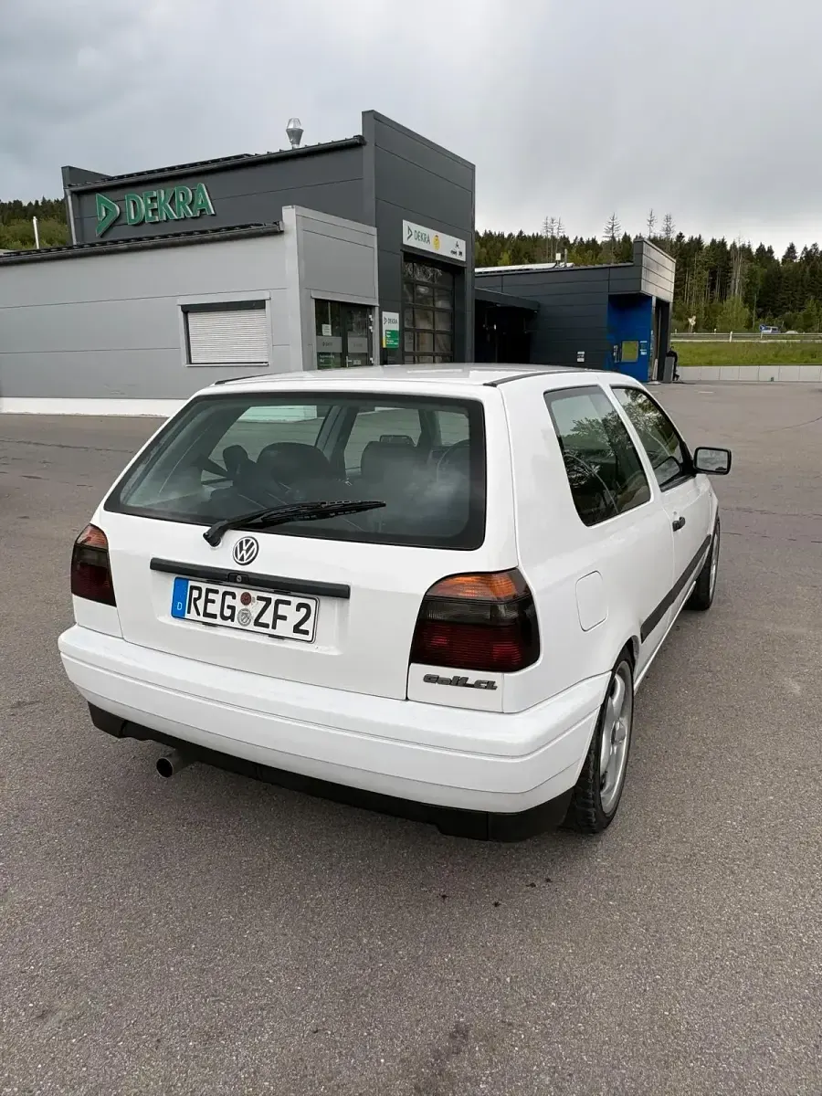 Gebraucht VW Golf III 75 PS (55 kW) 1995 Kleinwagen