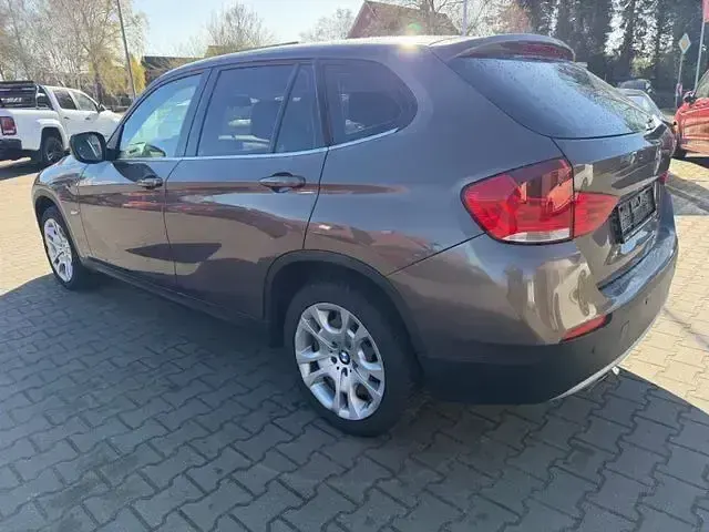 Gebraucht BMW X1 204 PS (150 kW) 2011 Braun SUV