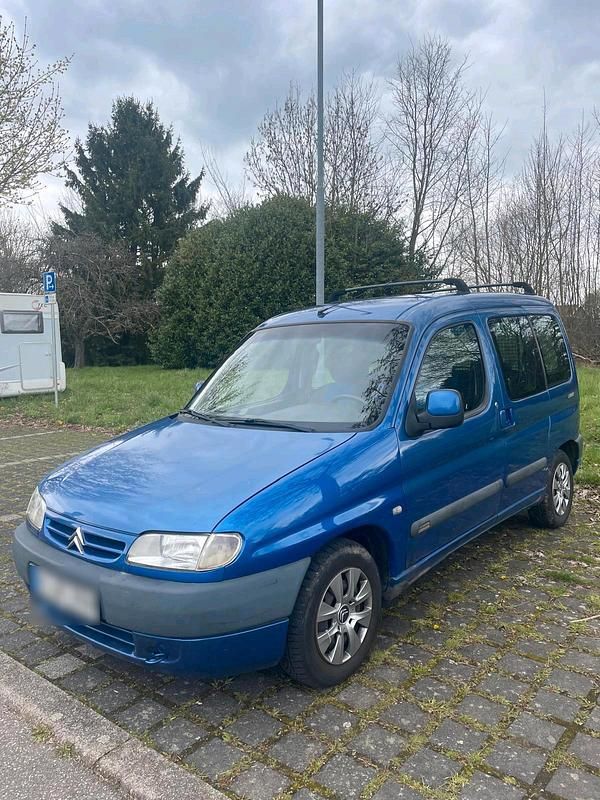 Gebraucht Citroën Berlingo 90 PS (66 kW) 2001 Blau Van / Kleinbus