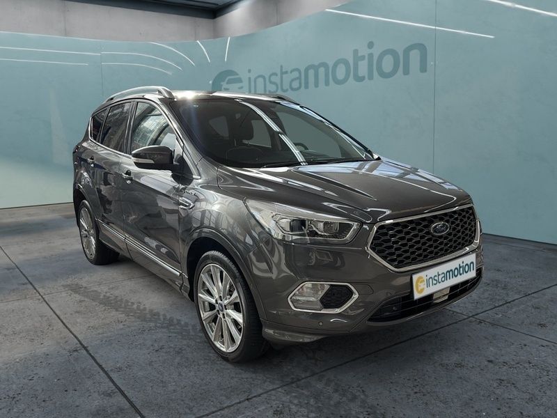 Grau Gebraucht 2019 Ford Kuga Vignale SUV | 21.630 € (Teuer) - Bild 1/4