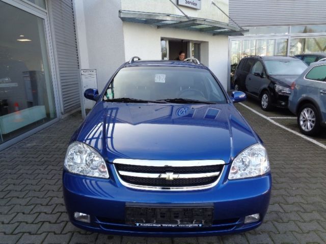 Gebraucht Chevrolet Nubira SX 109 PS (80 kW) 2009 Blau metallic Kombi