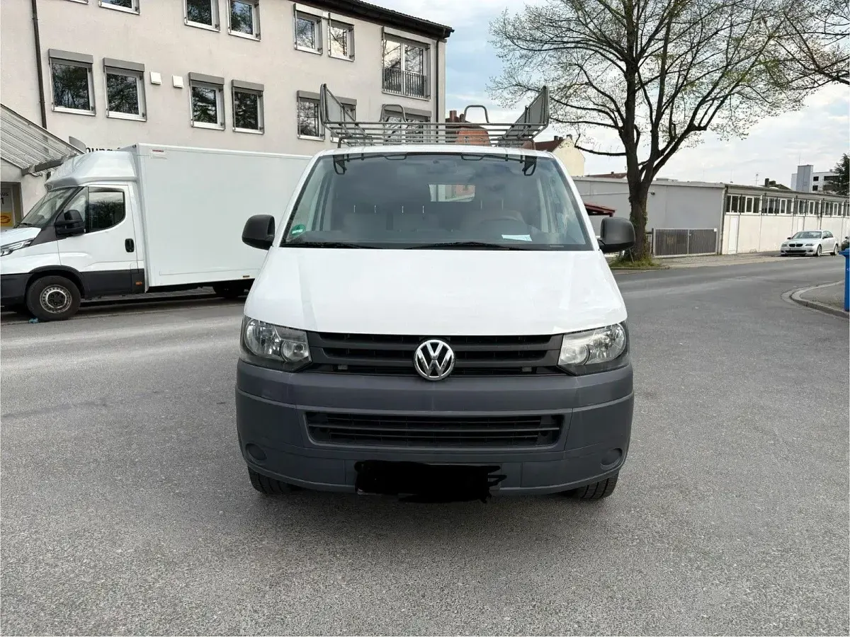 Second-hand VW Transporter 102 CP (75 kW) 2013 Alb Van