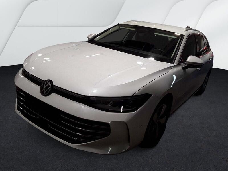 Gebraucht VW Passat Elegance 150 PS (110 kW) 2024 Weiß Kombi